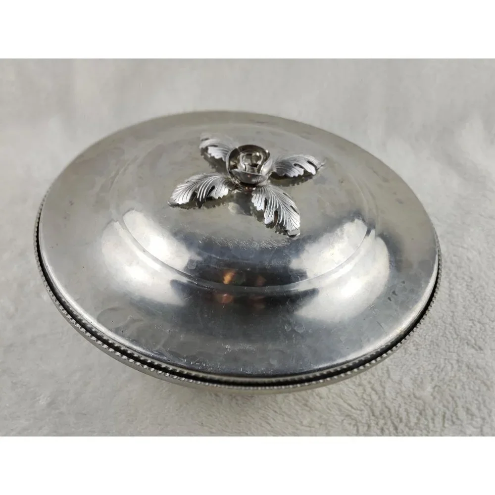 Vintage Serving Dish Aluminum Bowl w/lid Silverlook Hand Wrought Rose PressedTin